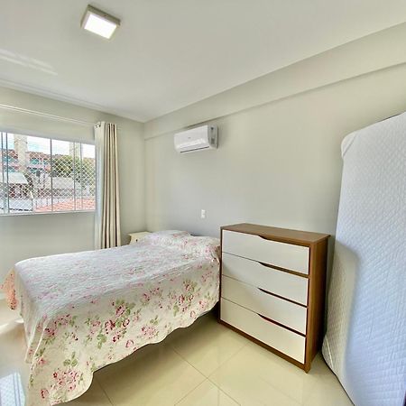 Edificio Varadero Bombinhas Buitenkant foto